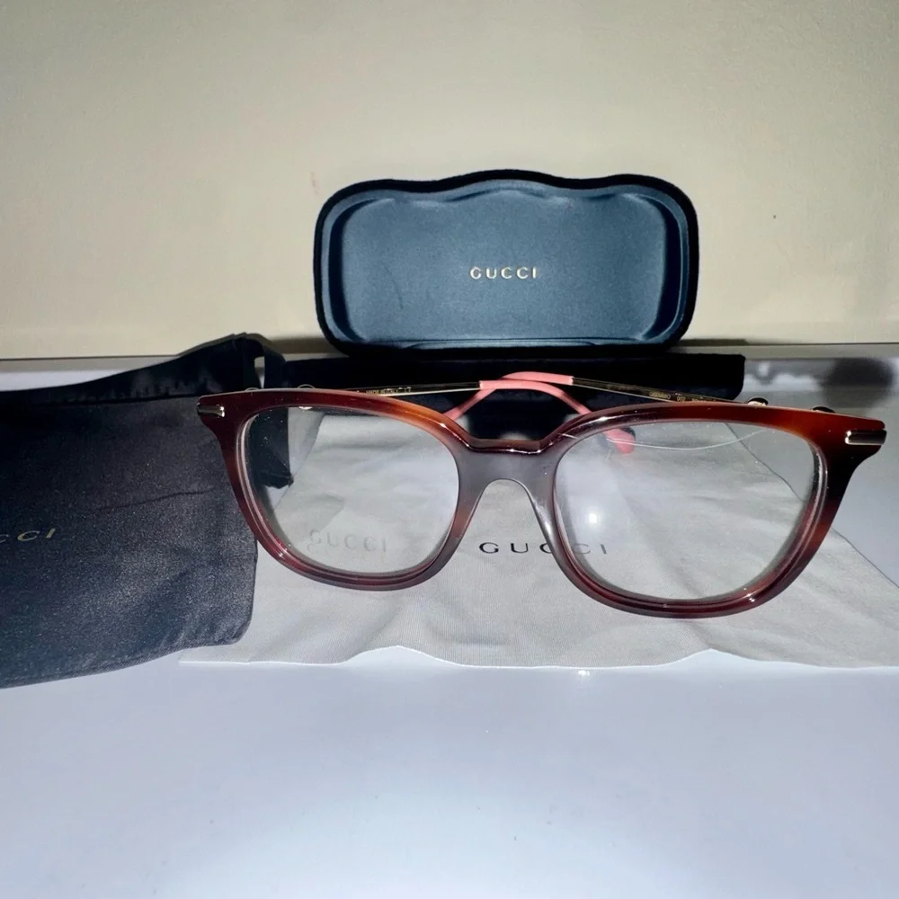NWOT Gucci Tortoise/Gold Square Optical Glasses GG0968O with Case